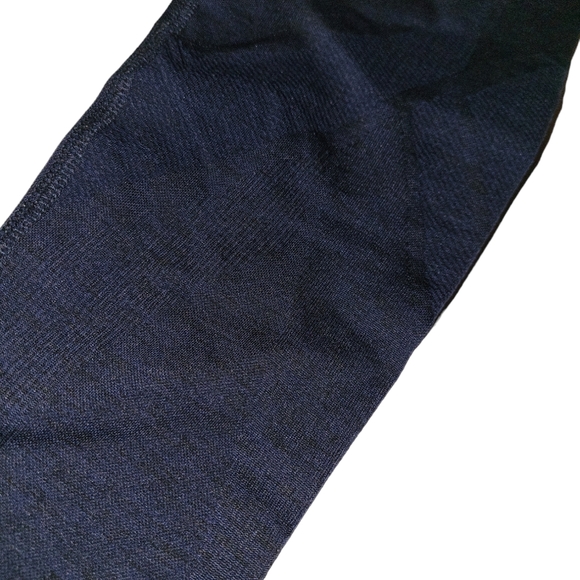 LNDR legging and sports bra set - Picture 8 of 14